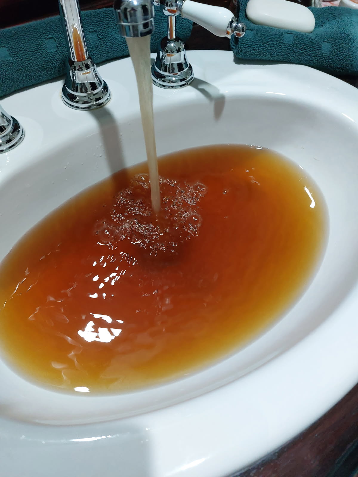 Narrandera's Water Woes: Residents Demand Action for Clean Drinking Water (2026)