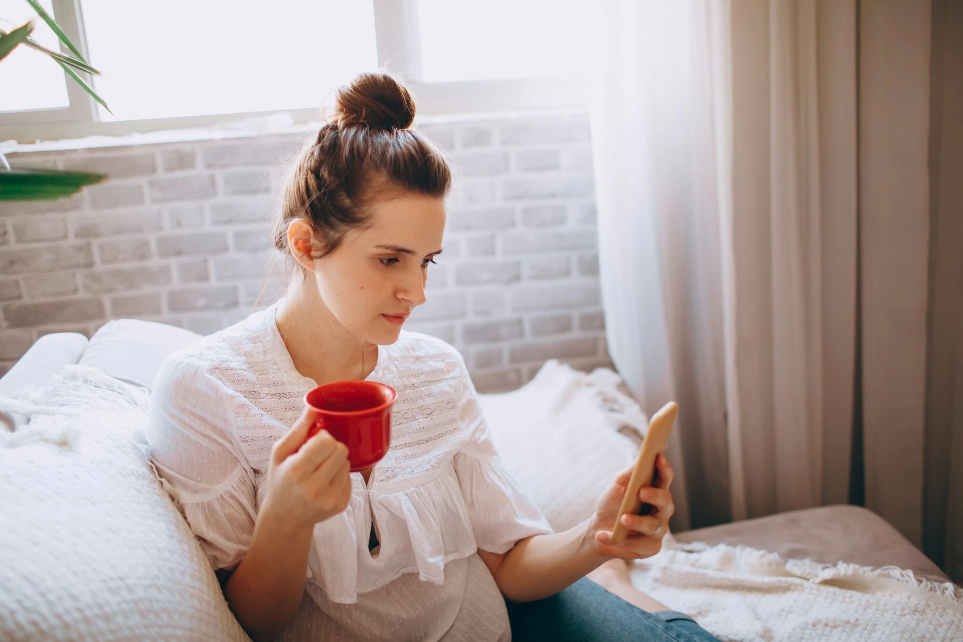 Work-Life Balance in the Digital Age: Tips for Online Professionals (2026)