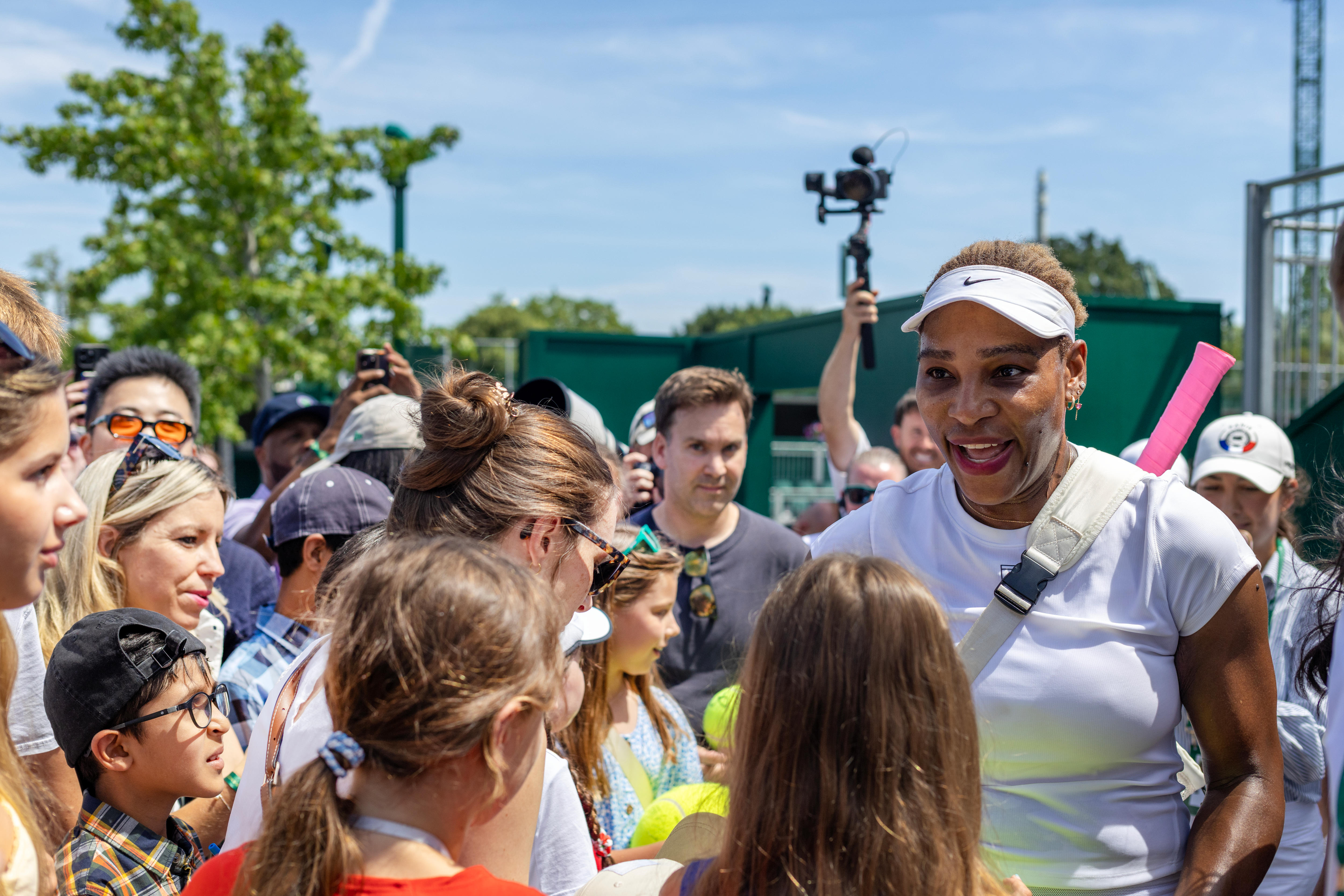 Serena Williams' Wimbledon Comeback: Novak Djokovic's Praise and Fan Frenzy (2026)