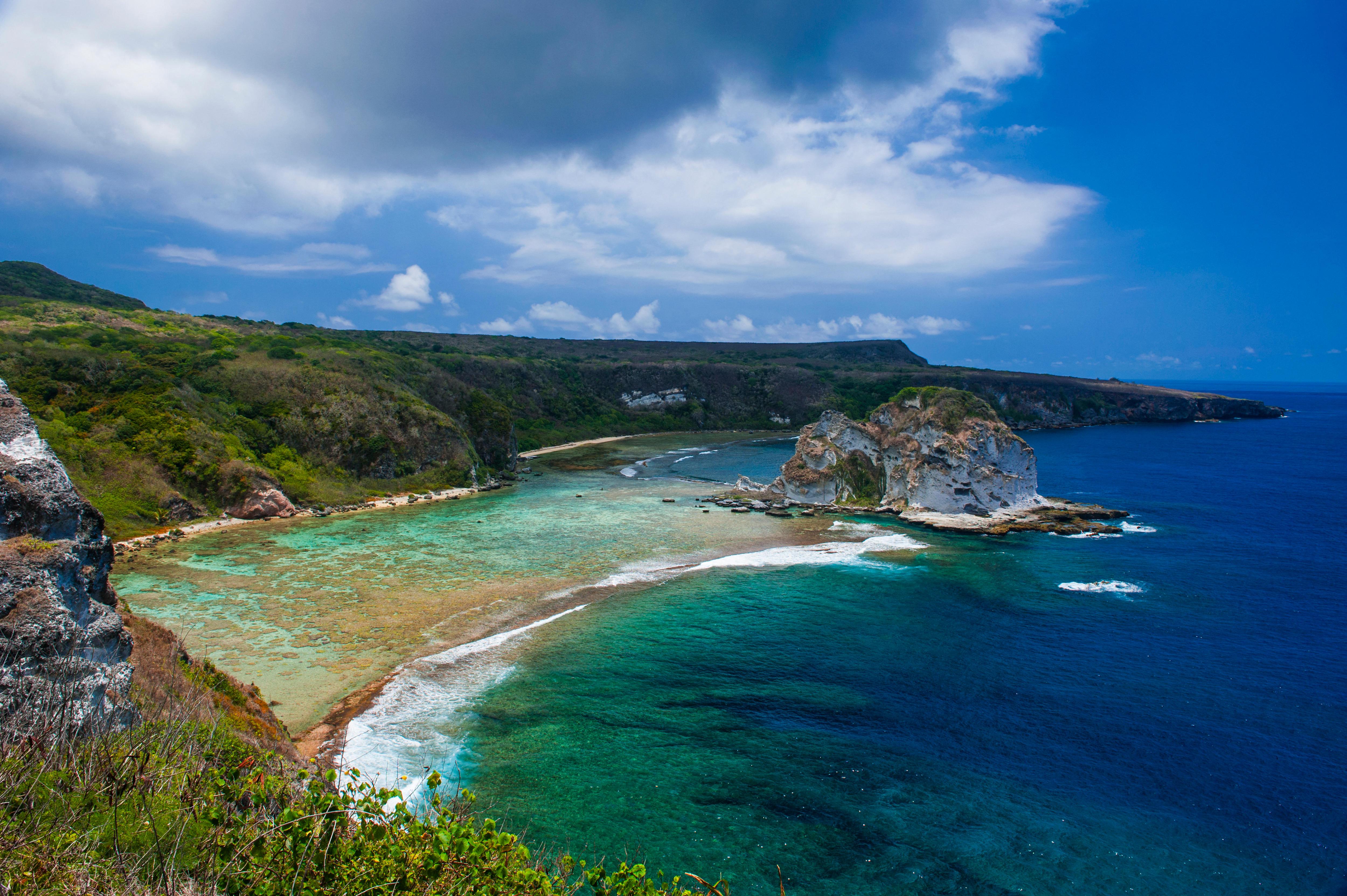 Trump Administration Pushes Deep-Sea Mining in US Pacific Territories: Guam Fights Back (2026)