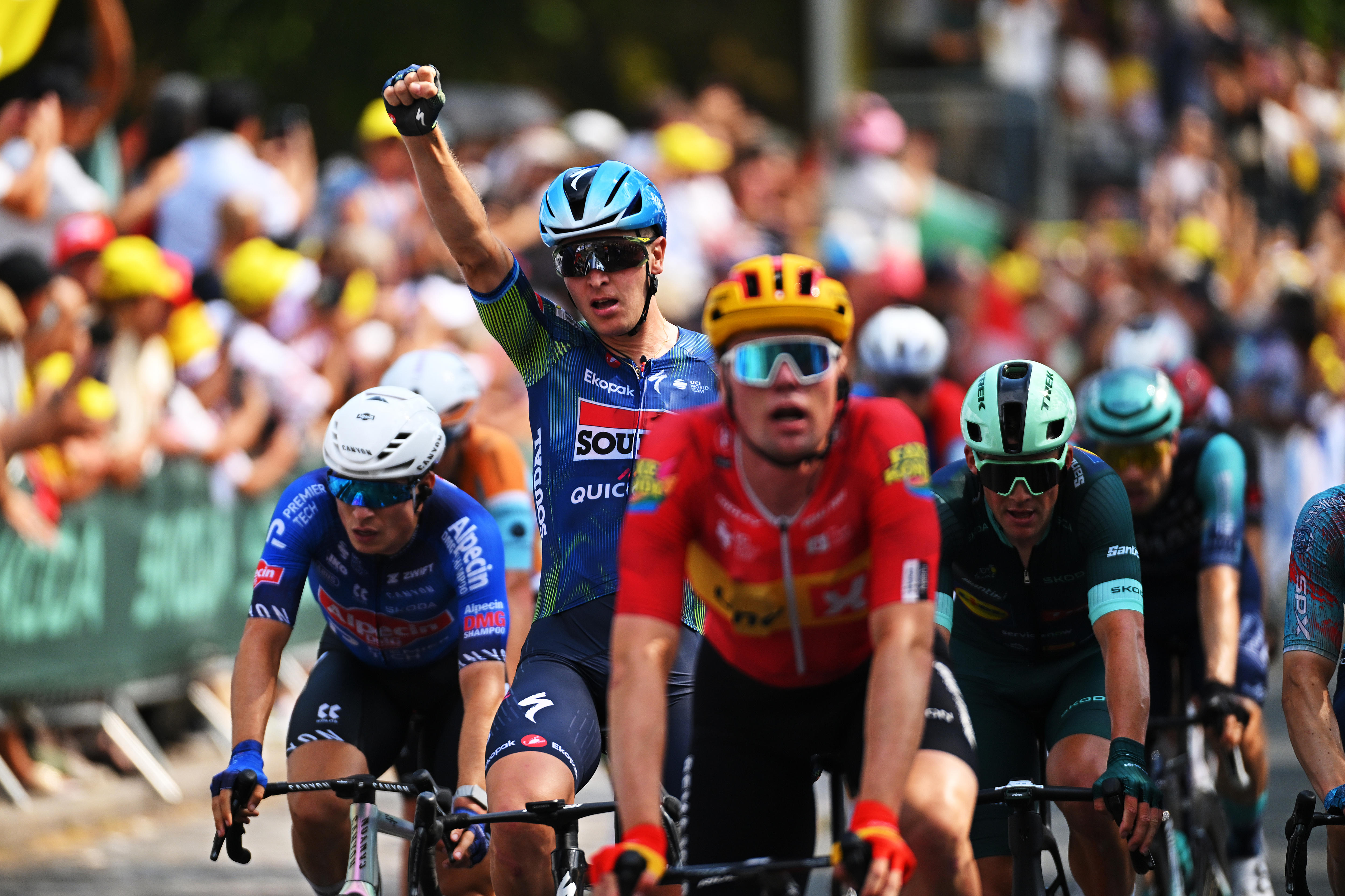 Tim Merlier Wins Stage 7 of Tour de France, Tadej Pogačar Retains Yellow Jersey (2026)