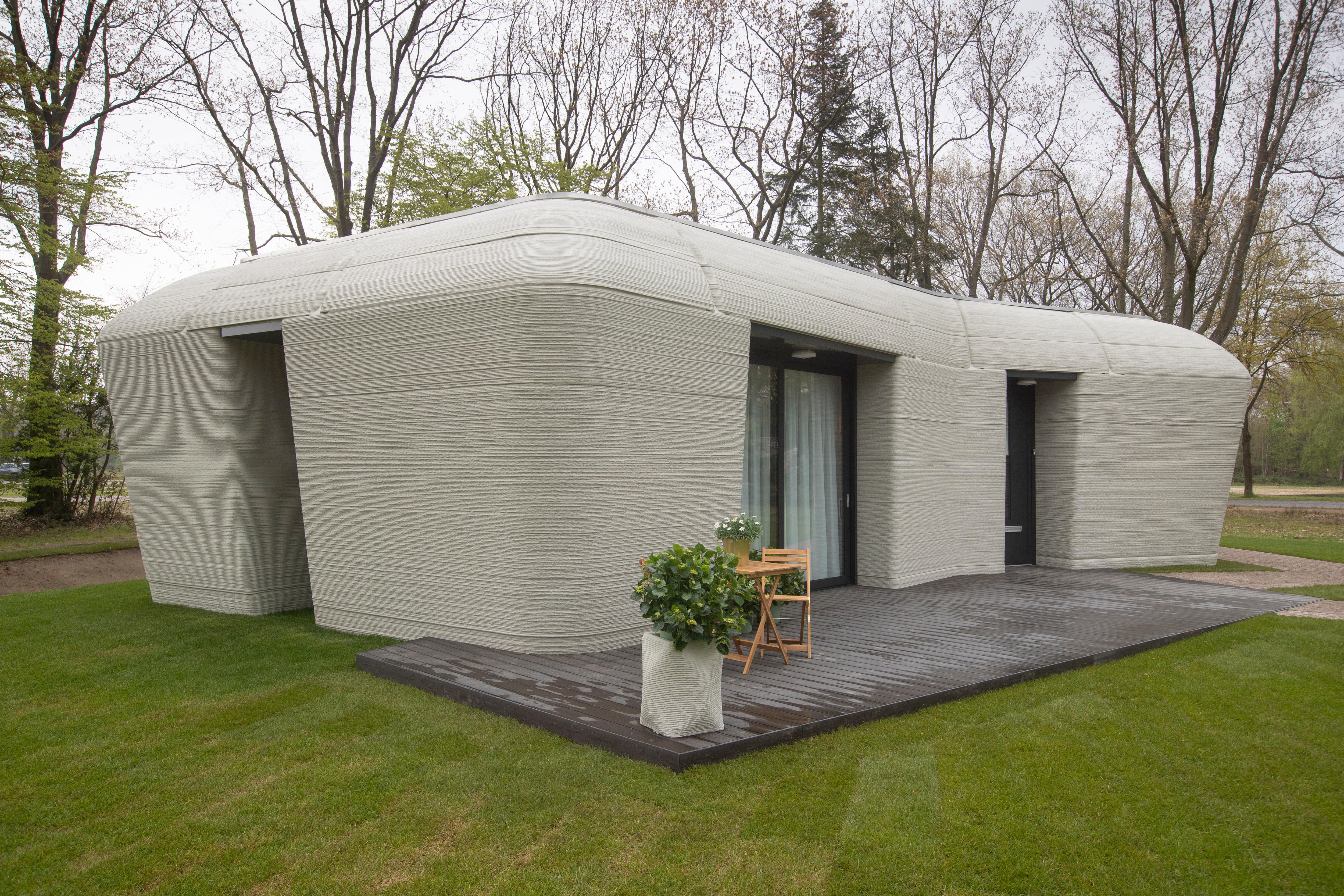 Currently, there are a handful of companies that are making 3d printers big enough for . Netherlands Unveils Home 3d Printed With Concrete And It Wants To Use The Technology To House Its Growing Population Abc News
