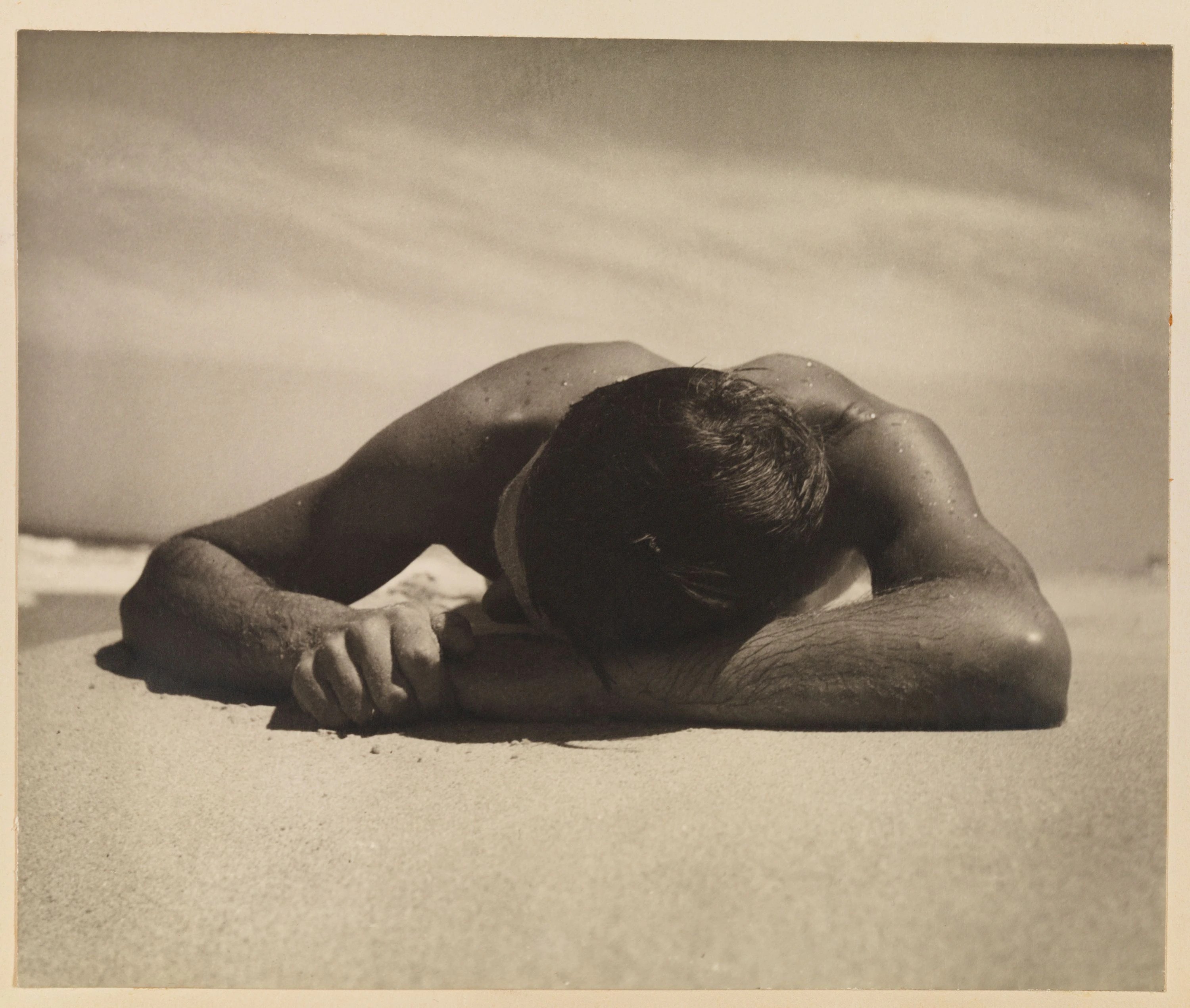 Helen Ennis Wins 2026 National Biography Award for Max Dupain: A Portrait (2026)