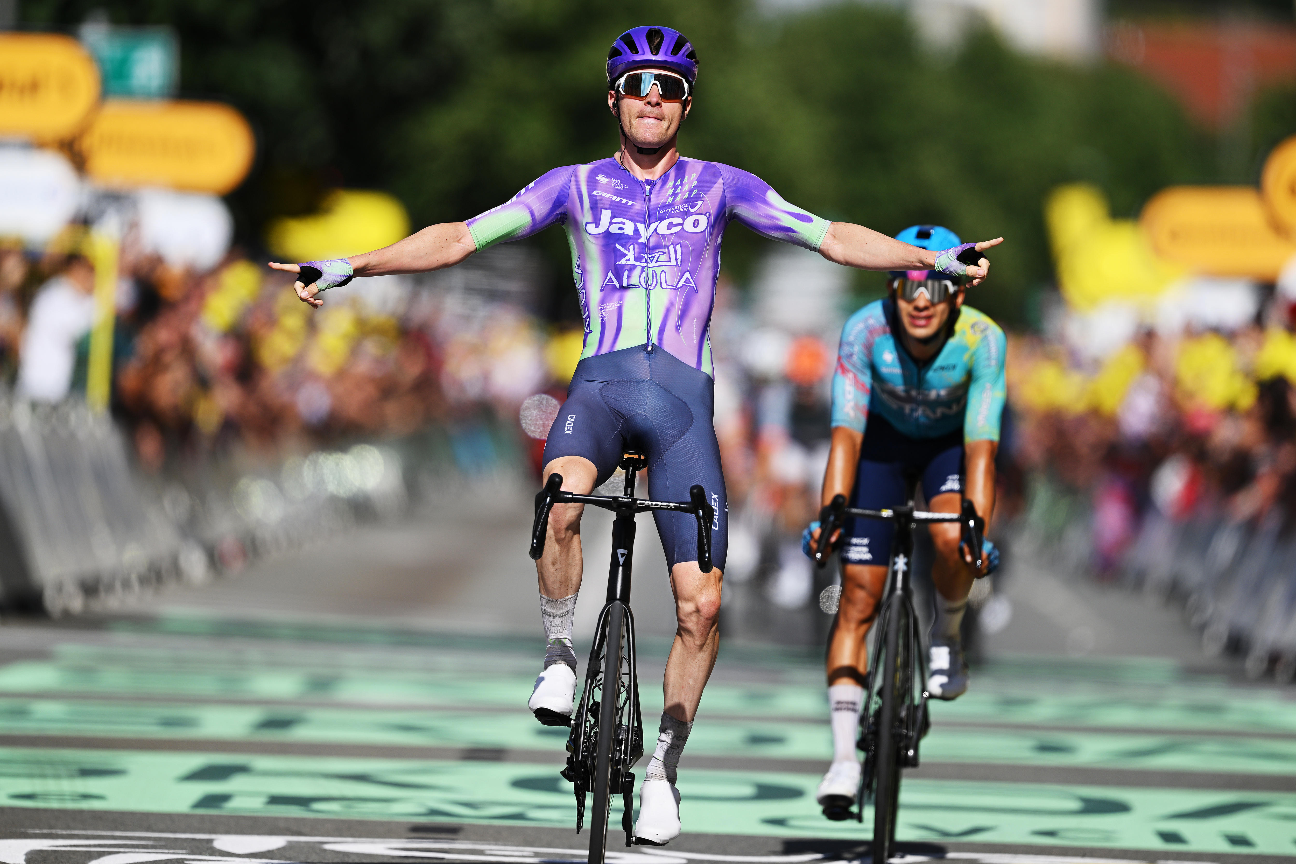 Tour de France 2022: Mauro Schmid Wins Stage 13 | Tadej Pogačar Retains Yellow Jersey (2026)