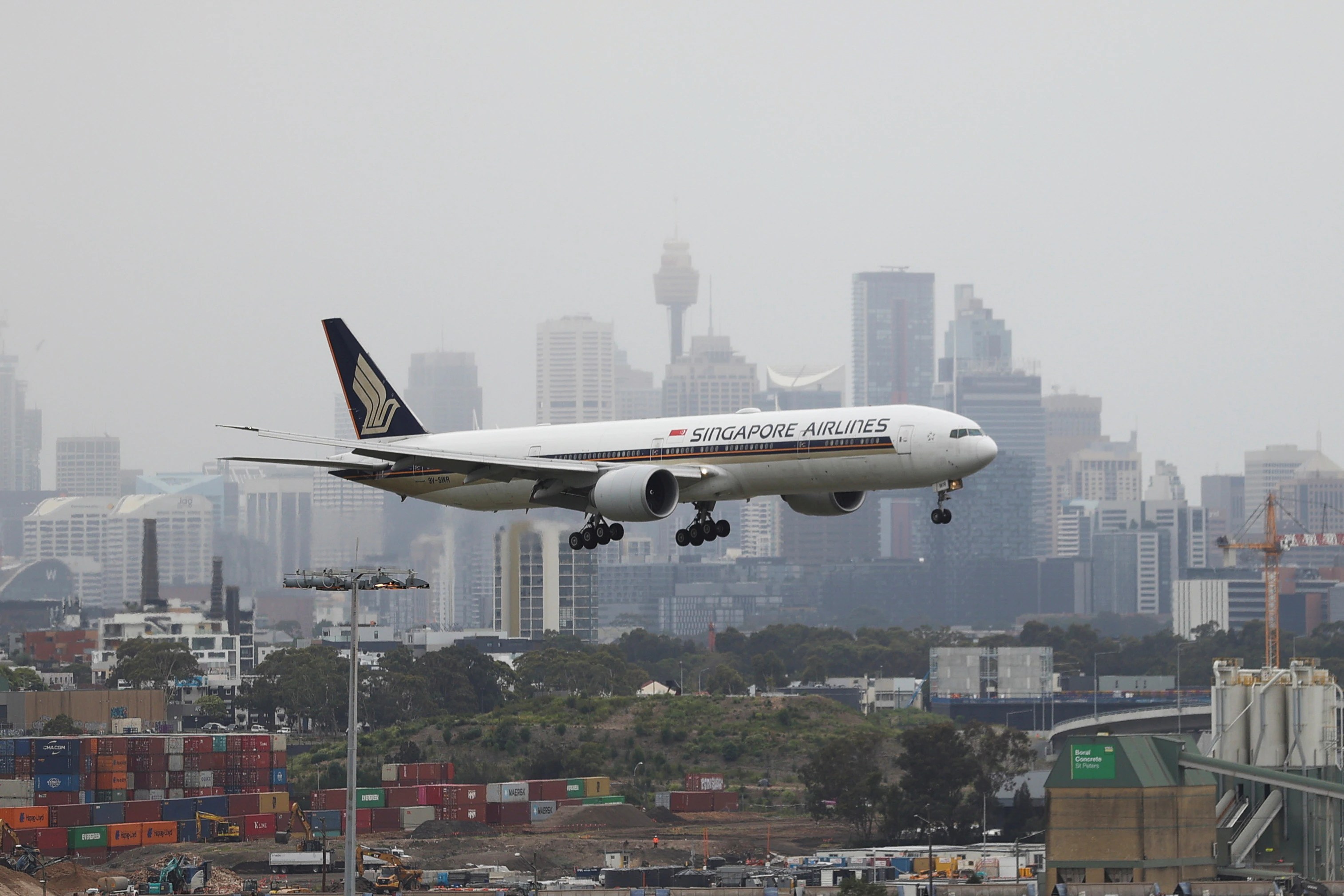 Airlines' Detours: Navigating War Zones for Australia-Europe Flights (2026)