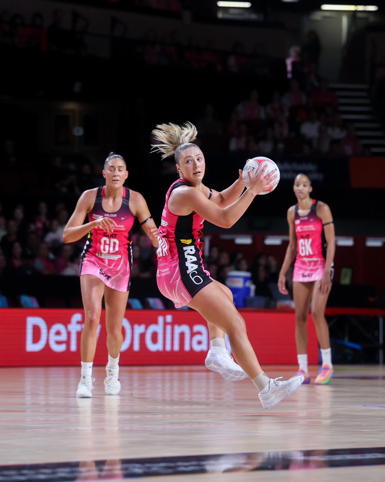 Thunderbirds vs Vixens: Adelaide's Road to the Super Netball Grand Final (2026)