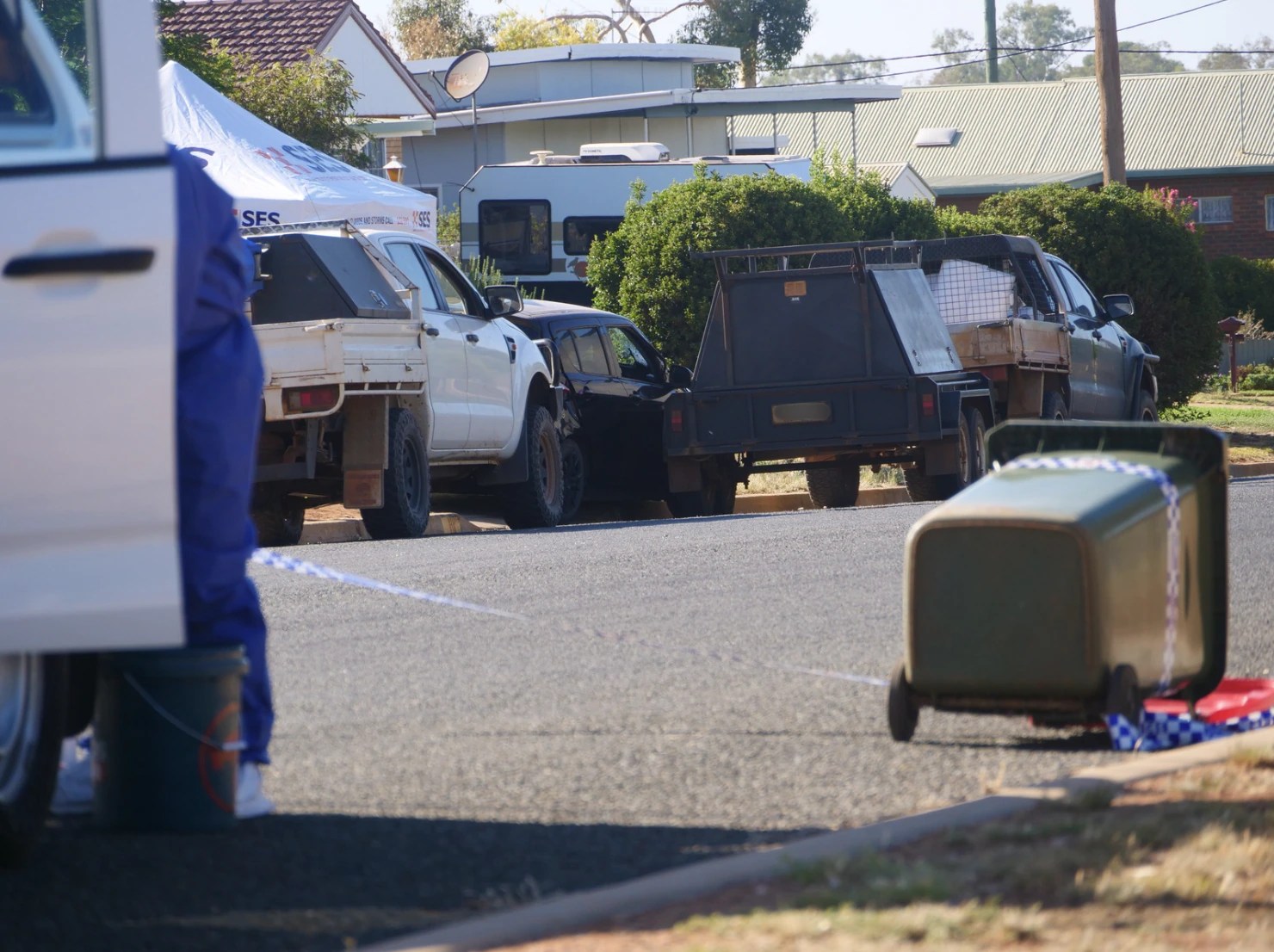 Lake Cargelligo Shooting: 3 Dead, Gunman at Large | NSW Town in Shock (2026)