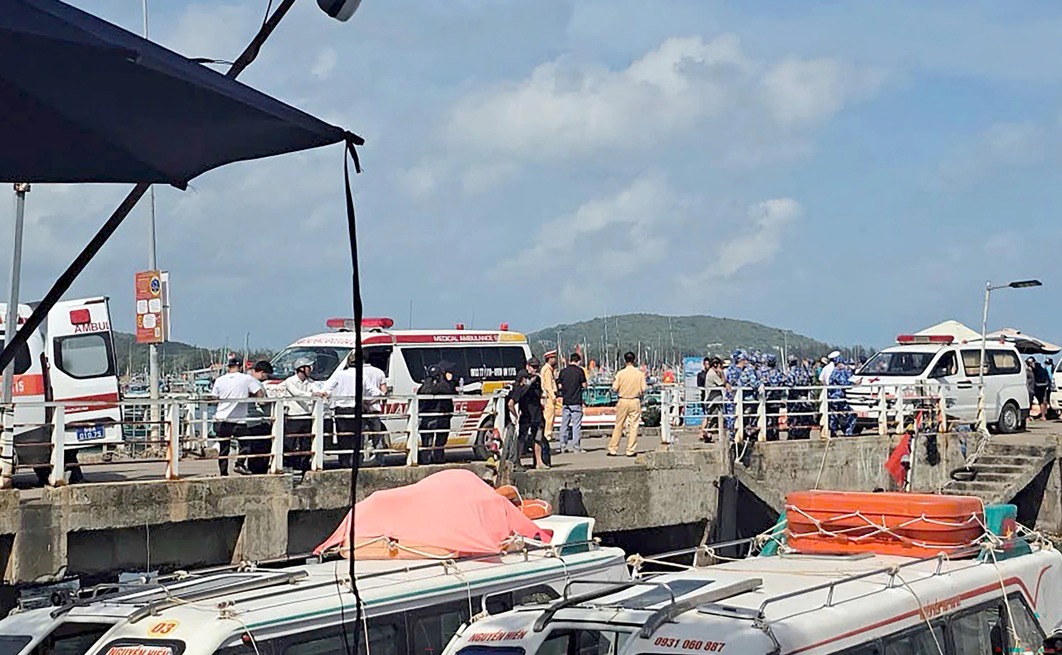 Tragic Speedboat Accident in Vietnam Claims 15 Lives (2026)