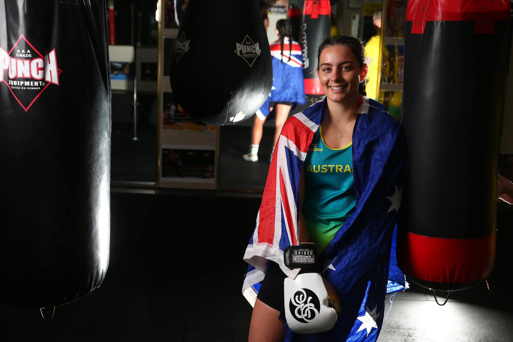 Olympedia Caitlin Parker - HD Dark Illustrations for Desktop