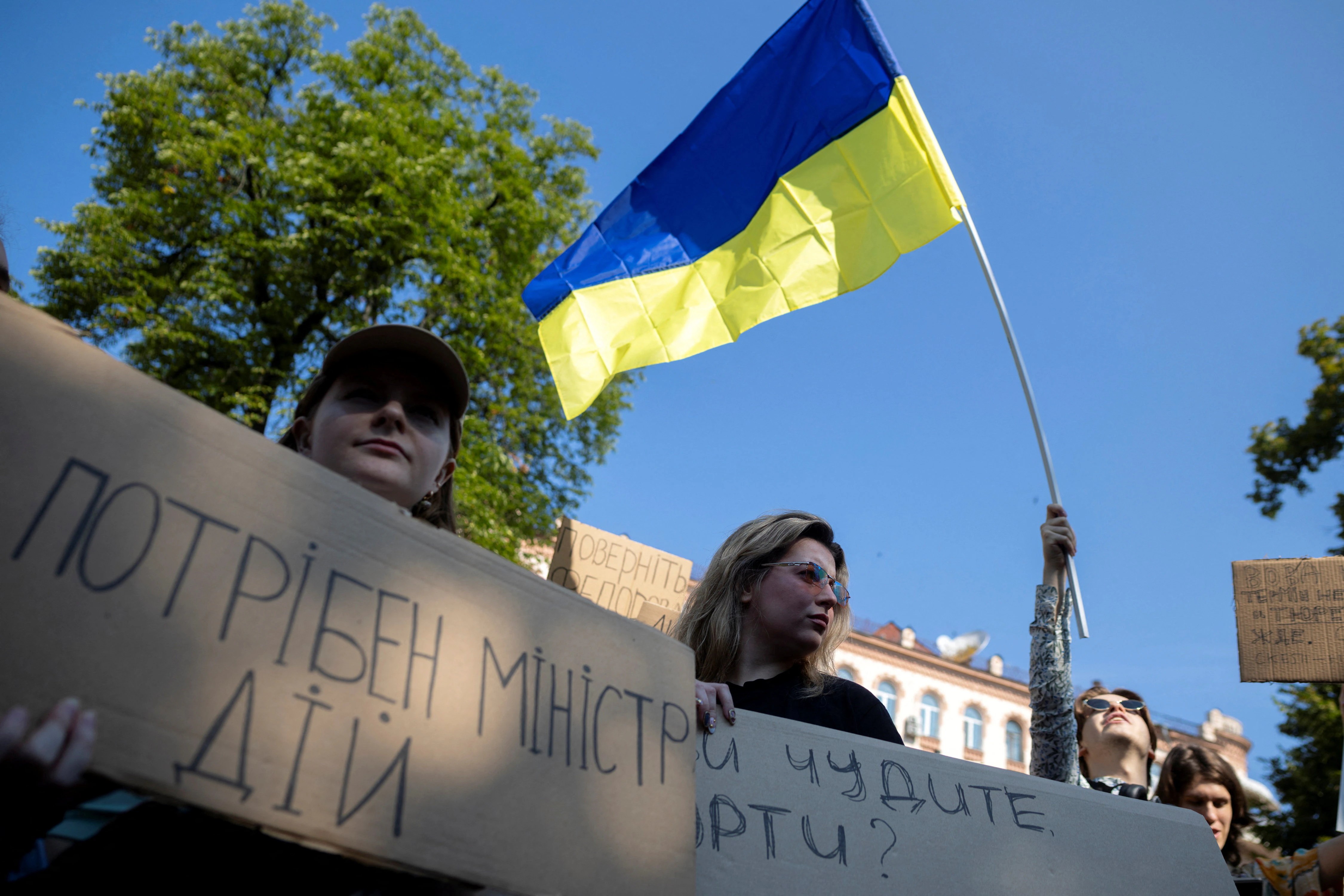 Zelenskyy Fires Defence Minister: Protests Erupt in Ukraine | Ukraine War Update (2026)