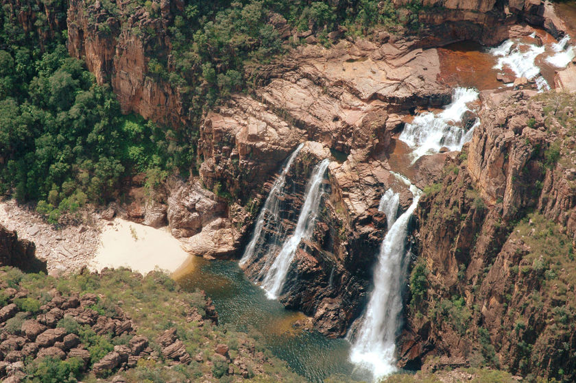 Kakadu Waterfalls Closed: Tourism Minister's Warning to Parks Australia (2026)