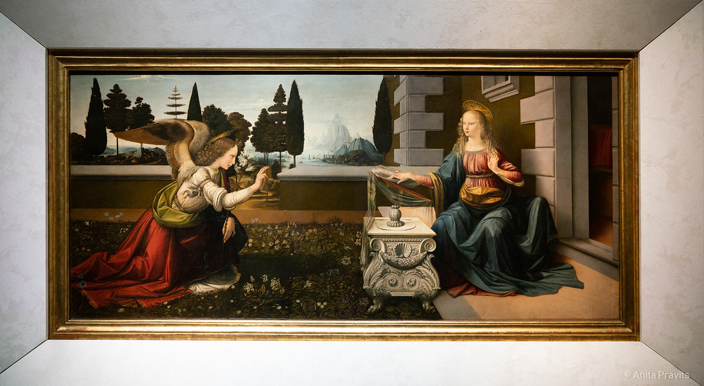 Leonardo Da Vinci: Annunciazione, C 1472 | Oil On Panel 19Th… | Flickr 562_x_1024_jpg
