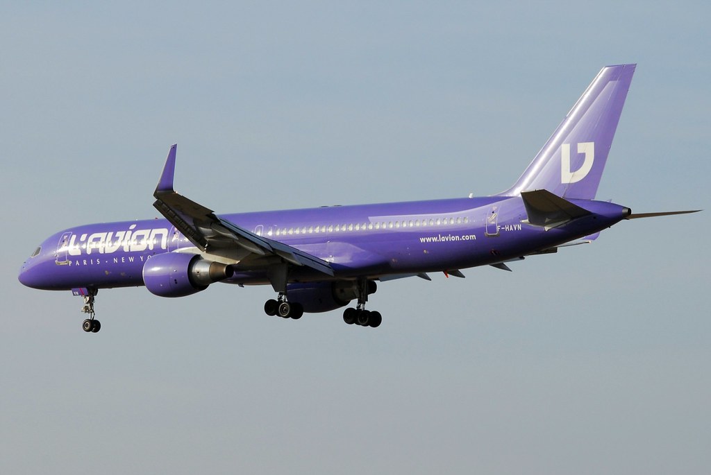 L Avion Elysair Boeing 757 230 F Havn 10152 L Avion E Flickr