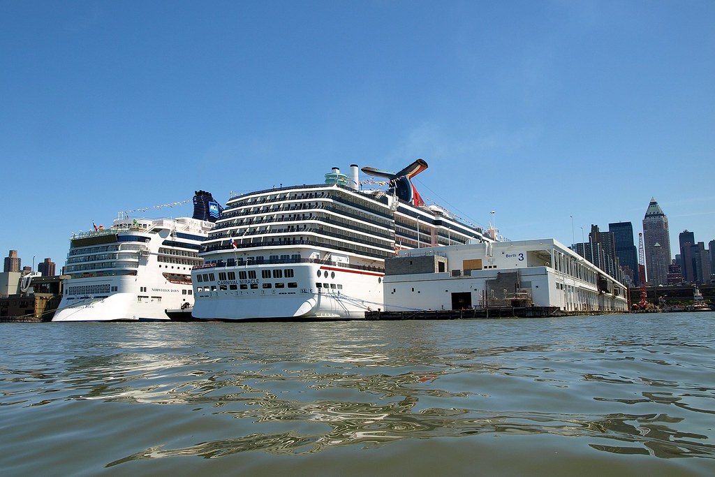 Norwegian Dawn Carnival Miracle Cruise Ships In New
