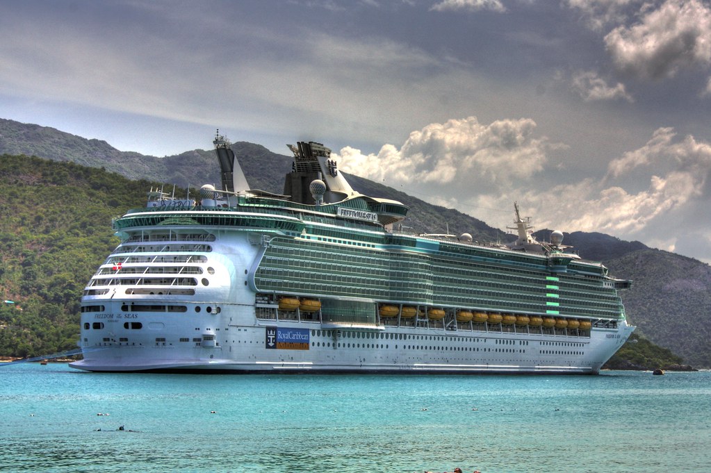 Freedom Of The Seas Freedom Of The Seas Is A Cruise Ship O