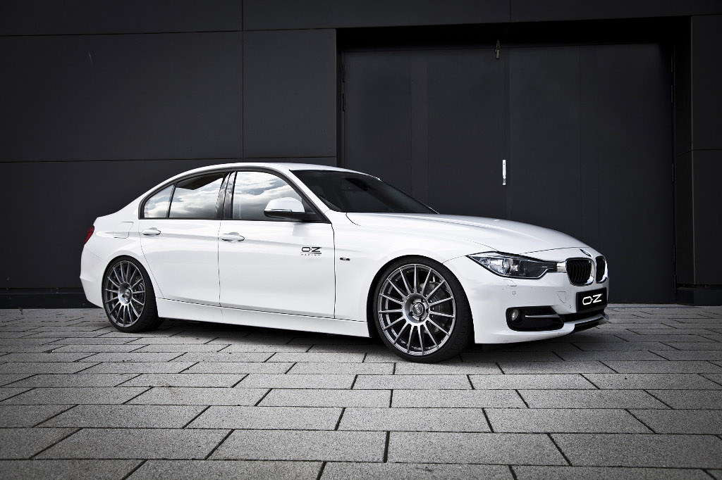 Superturismo lm 19" on bmw 3 series f30 #ozracing #racing …