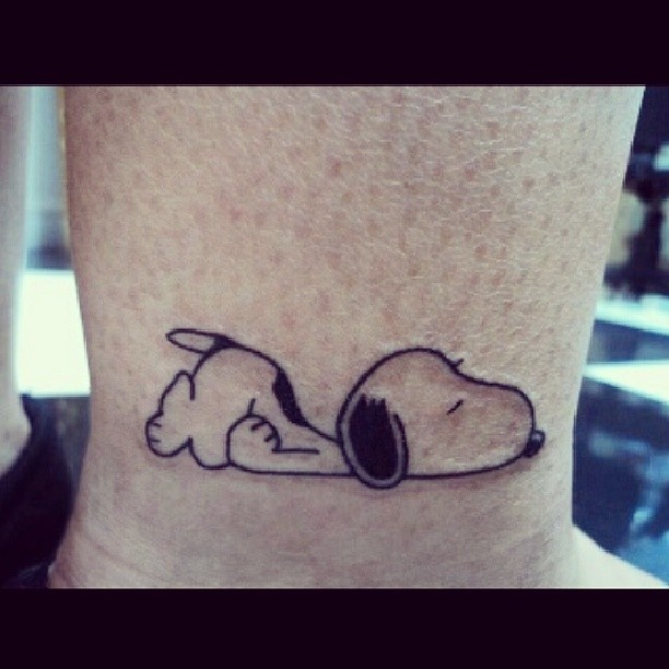 Tattoo #Snoopy #Soneca | Luana Xavier | Flickr 612_x_612_jpg