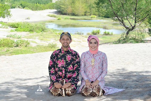 Download Gratis Gambar 64 Foto Pra Wedding Muslim Keren Dan Romantis Sebuah Tempat Bisa Terkeren by www.lampunghits.com