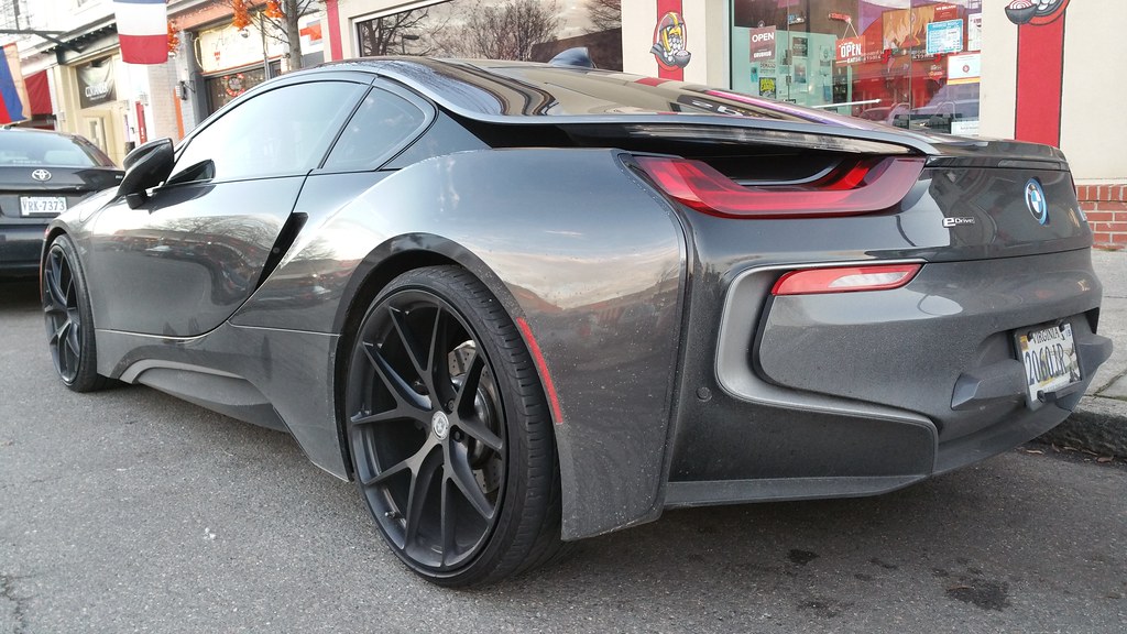 Bmw i8