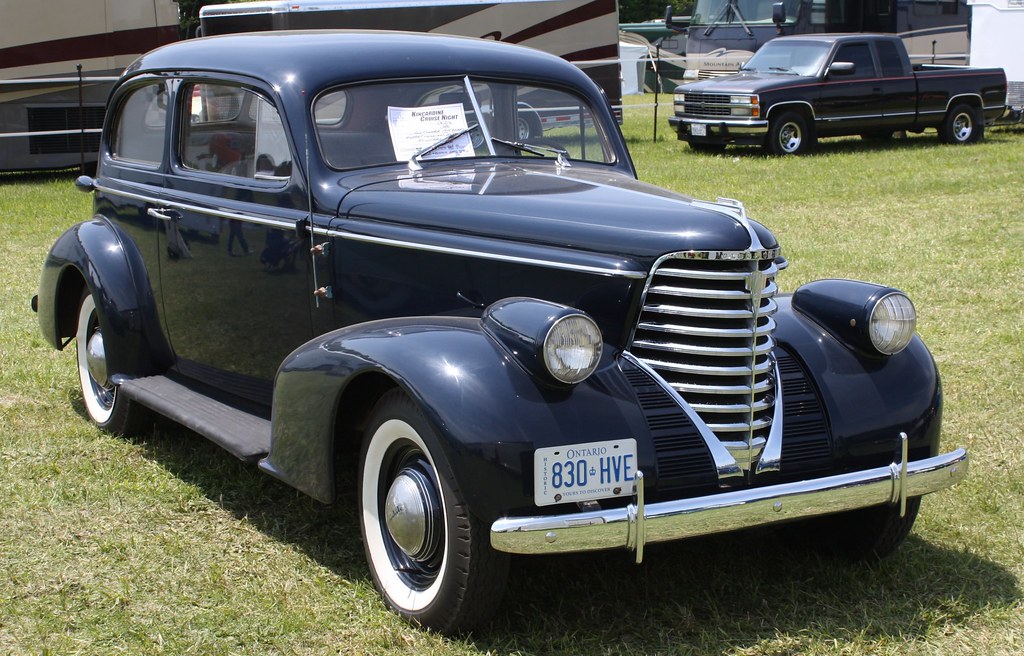 Oldsmobile 1938 F-38 Touring Sedan, Blue, Restored ..Stock ...