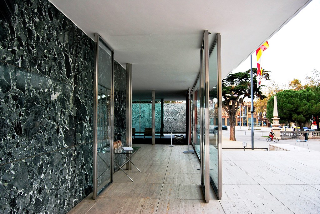 There's never been a better time to step into spain. PabellÃ³n AlemÃ¡n de Barcelona 08 12659 | El PabellÃ³n AlemÃ¡n