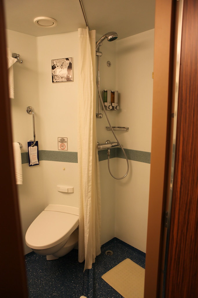 Carnival Splendor Interior Bathroom Mexican Riviera 7 Da