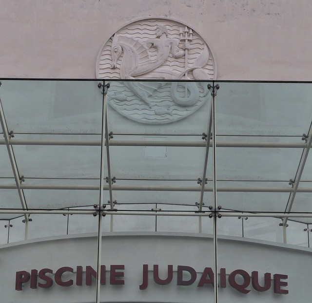 How To Get To Piscine Judaique In Bordeaux By Bus Light Rail Or Train Moovit