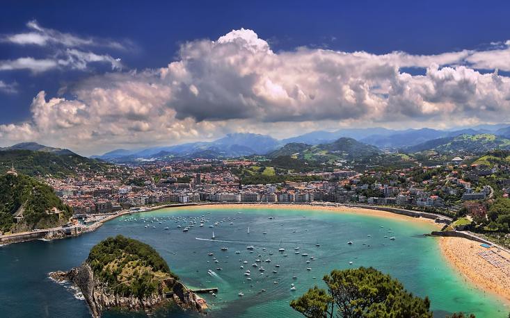 How to get to the beach from madrid · valencia: La Concha Beach San Sebastian Madrid Spain La Concha Be Flickr