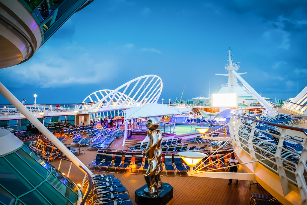 Enchantment Of The Seas Dave C Flickr