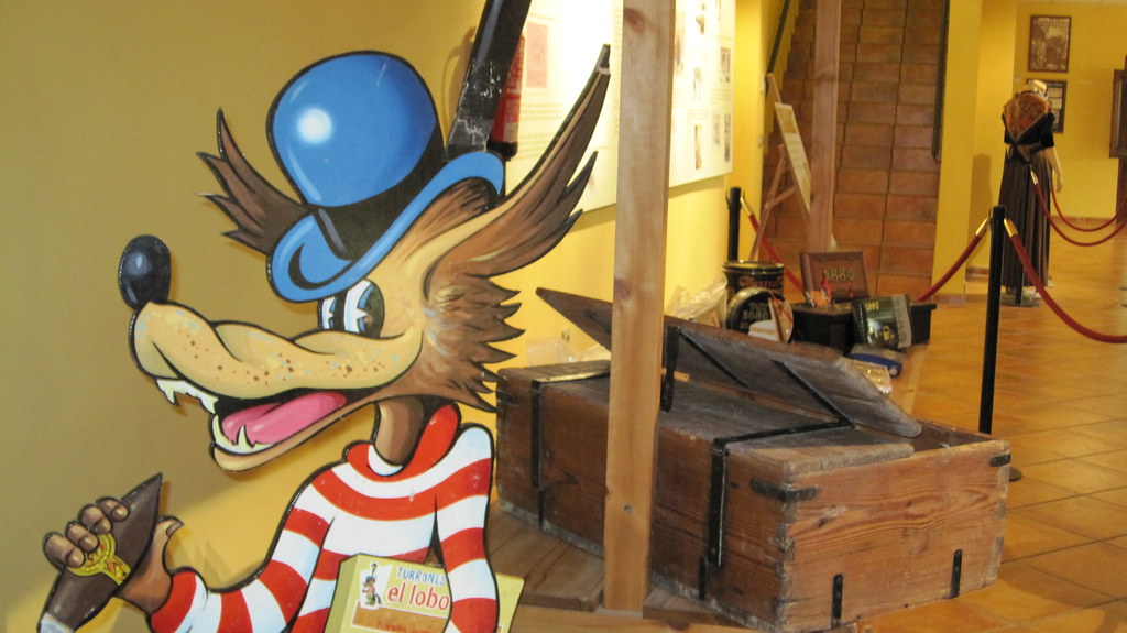 Lobo Lobito En La Fabrica De Turrones El Lobo Y 1880 E Agirau Flickr