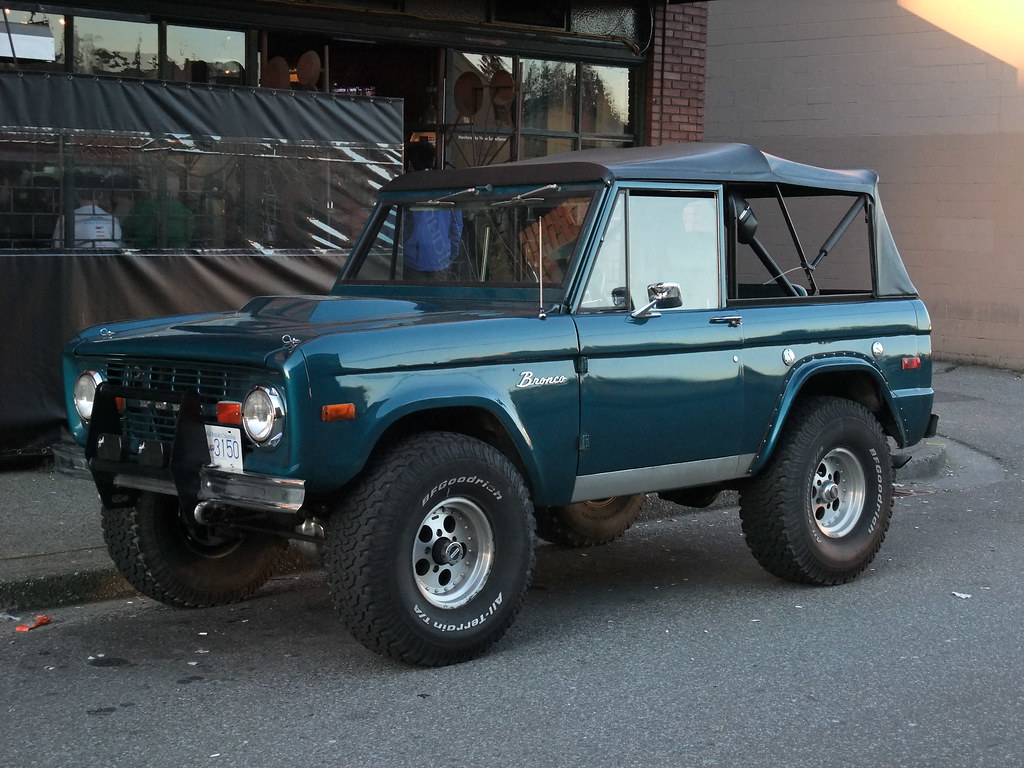 Convertible bronco