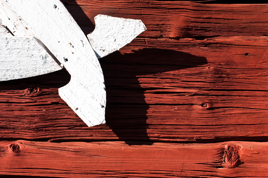 Langfristiger wetterschutz // für renovierung und neuanstrich // jetzt kaufen! Falunrot | Matthias KrÃ¼ttgen | Flickr