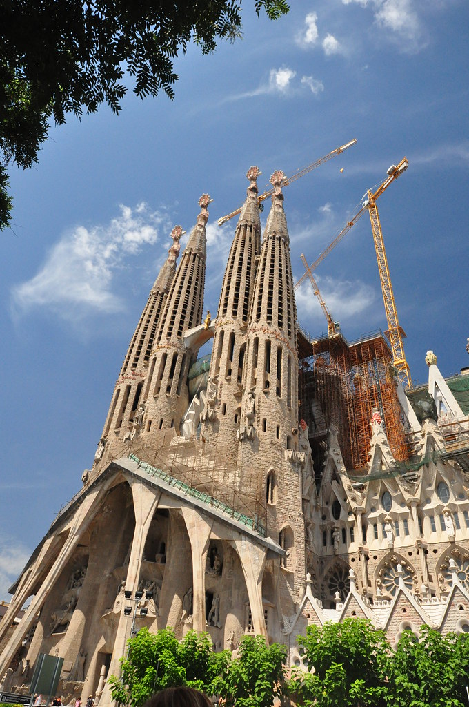 Vista do sagrada familia, um grande. Sagrada Familia Barcelona Espanha Carla Pizarro Flickr