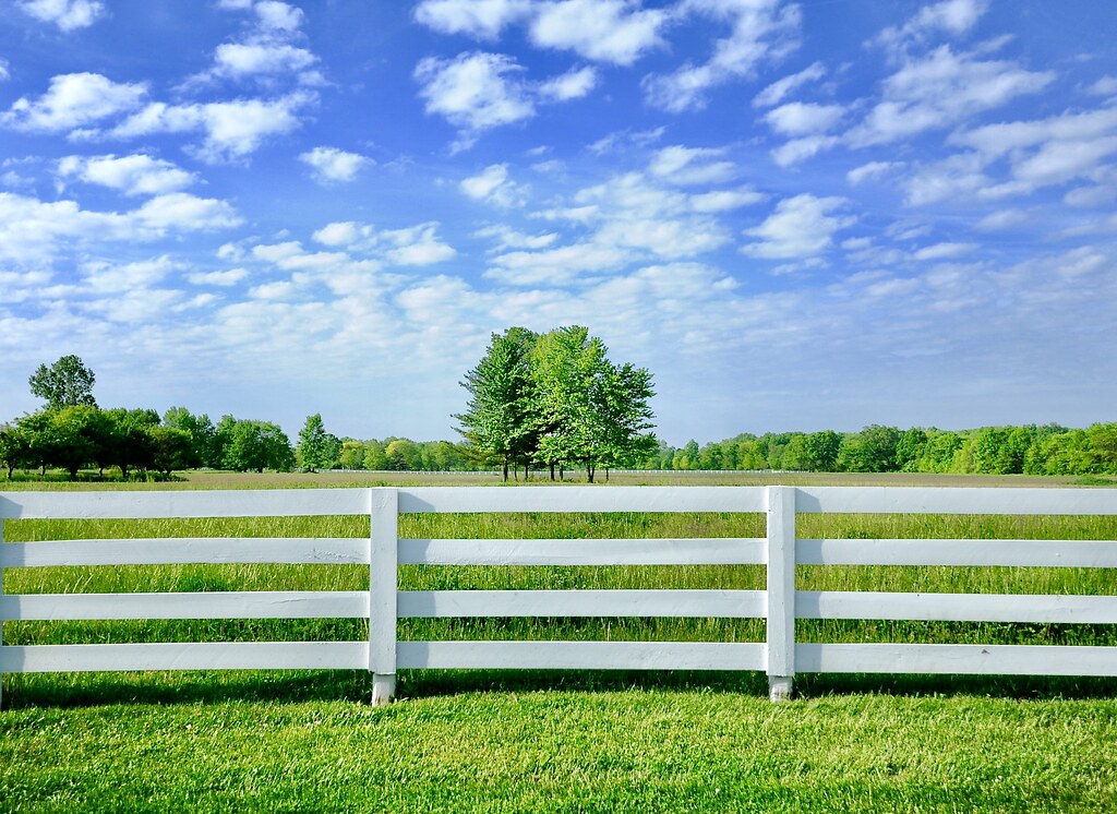 White fences of new albany, ohio, usa