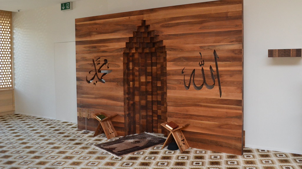 Membuat mihrab di rumah atau . Zurich Mesdzid Mihrab Islamska Zajednica Flickr