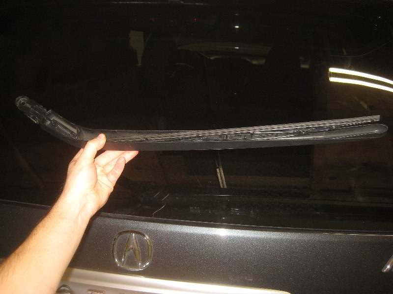 Acura Mdx Rear Wiper Arm Blade Assembly Replacement Guide 2001 2002 2003 2004 2005 2006 Model Years Picture Illustrated Automotive Maintenance Diy Instructions 47 out of 5 stars.