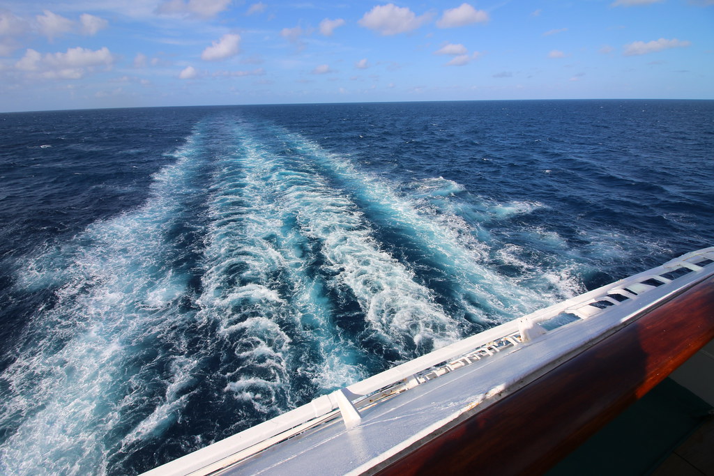 Enchantment Of The Seas Royal Caribbean Approaching Key