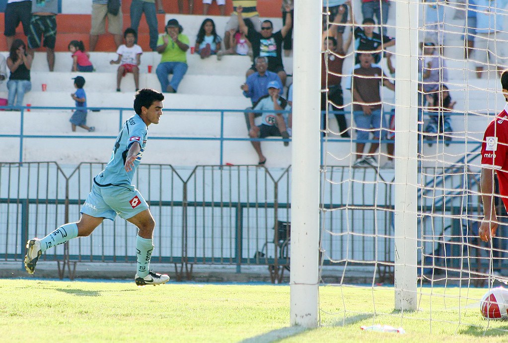 Nueva derrota y triunfo de ñublense. D Iquique Vs Nublense Foto Ronald Yavar Www Elboyaldia C Flickr