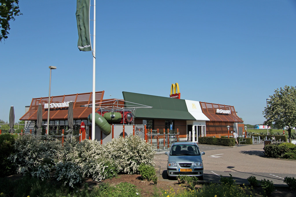 Find unique places to stay with local hosts in 191 countries. Mcdonald S Meerkerk Netherlands One Of The First Mcdonal Flickr