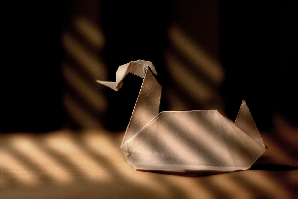 07/05/2021 · origami swan prison break instructions.how to make the origami crane of prison break tv series 11 best origami images on crafts creative and creativity origami birds best 25 origami swan instructions ideas on posted by admin april 15 2020 posted in origami. Prison Break It S The Paper Crane Which Micheal Scofield D Flickr