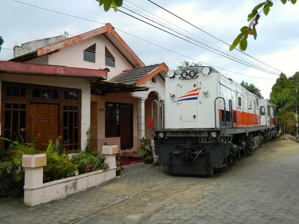 Download Gratis Gambar Ngopi Didepan Rumah Home Facebook Terbaru oleh Lampung Hits