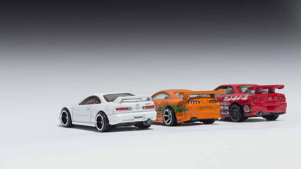 Hot wheels '01 custom acura integra type r, '94 toyota supra and nissan