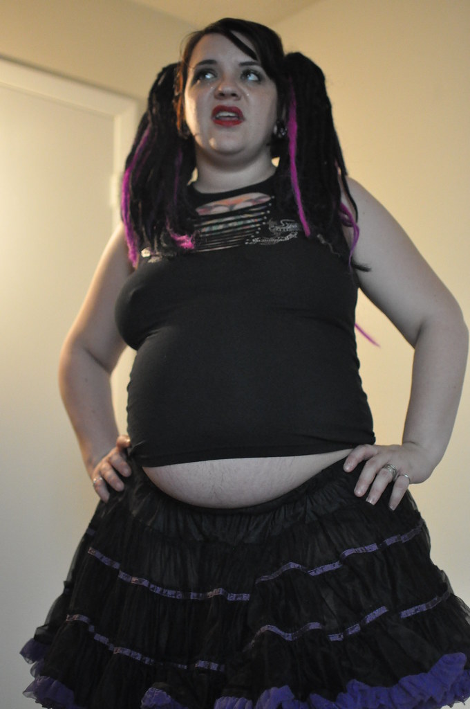 2011-06-03.emily.belly 094