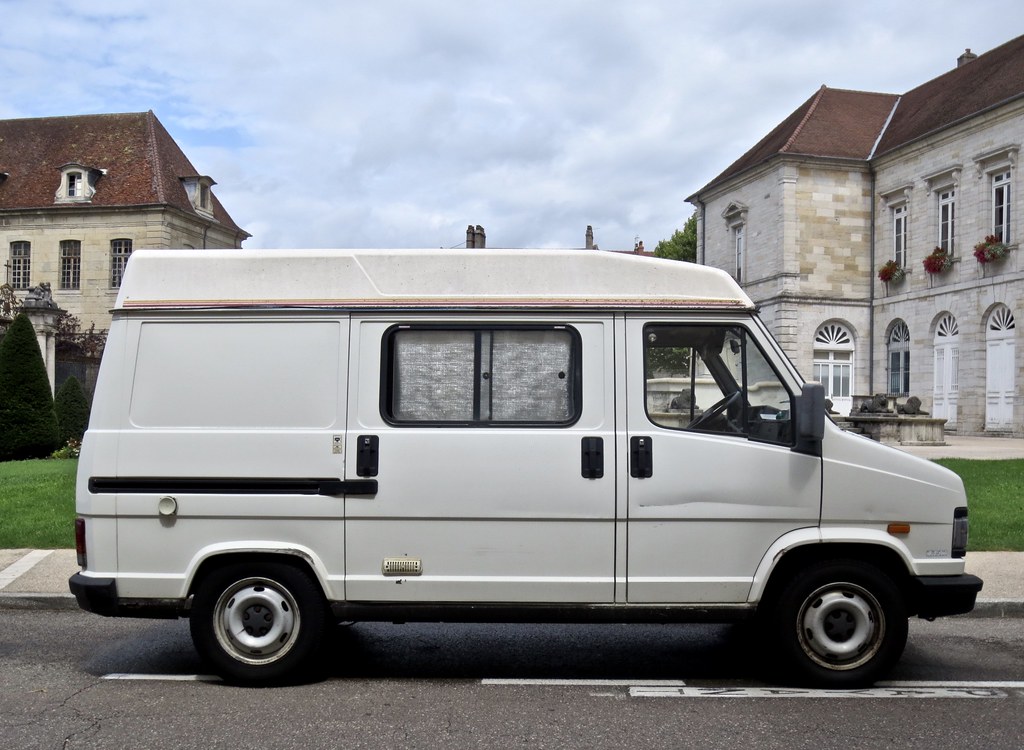1990 Peugeot J5 Turbo D Alcar Camping Car The J5 Was Devel Flickr