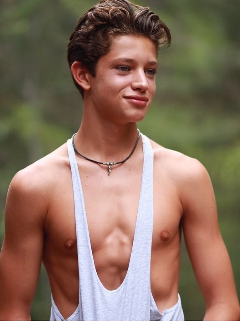 Gorgeous twinks