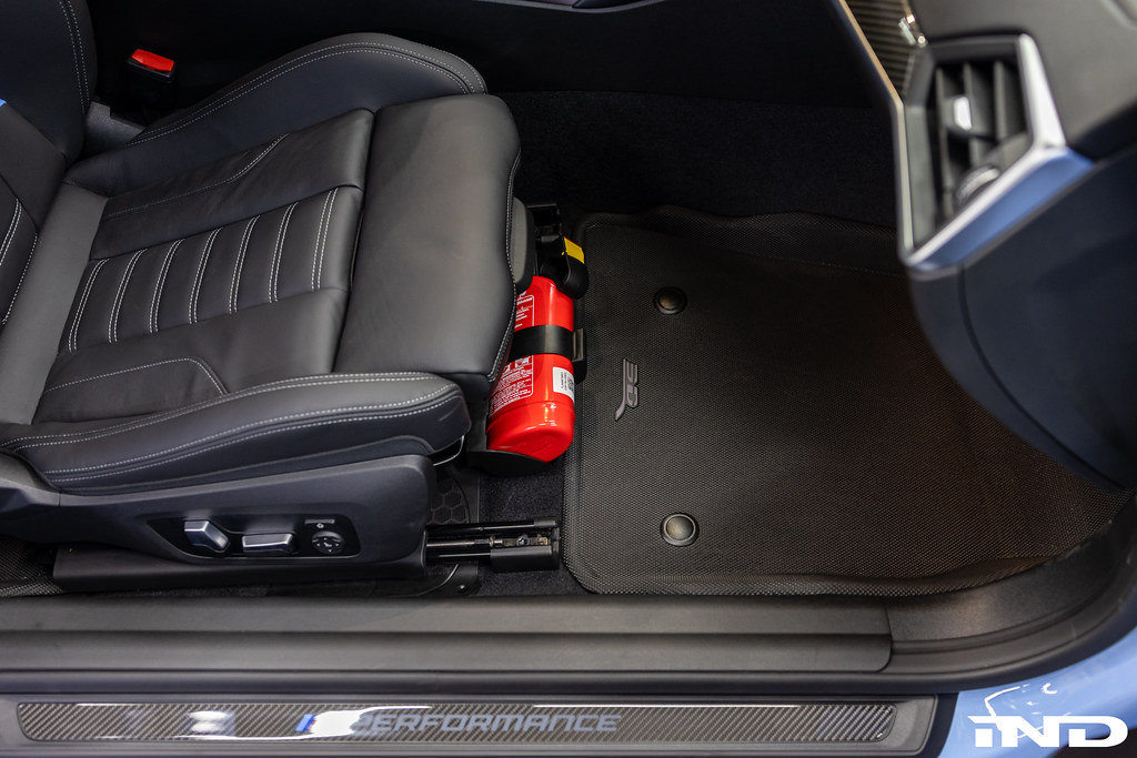 Bmw g8x m2 / m3 / m4 fire extinguisher kit