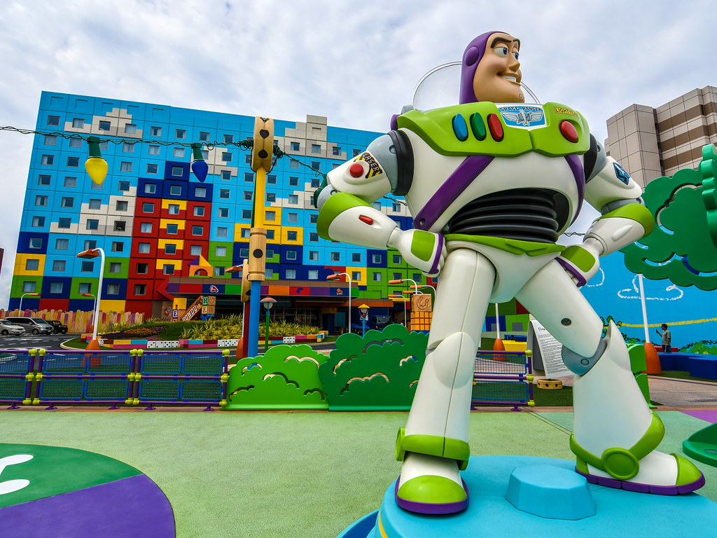 Toy Story Hotel Review - Wandering In Disney