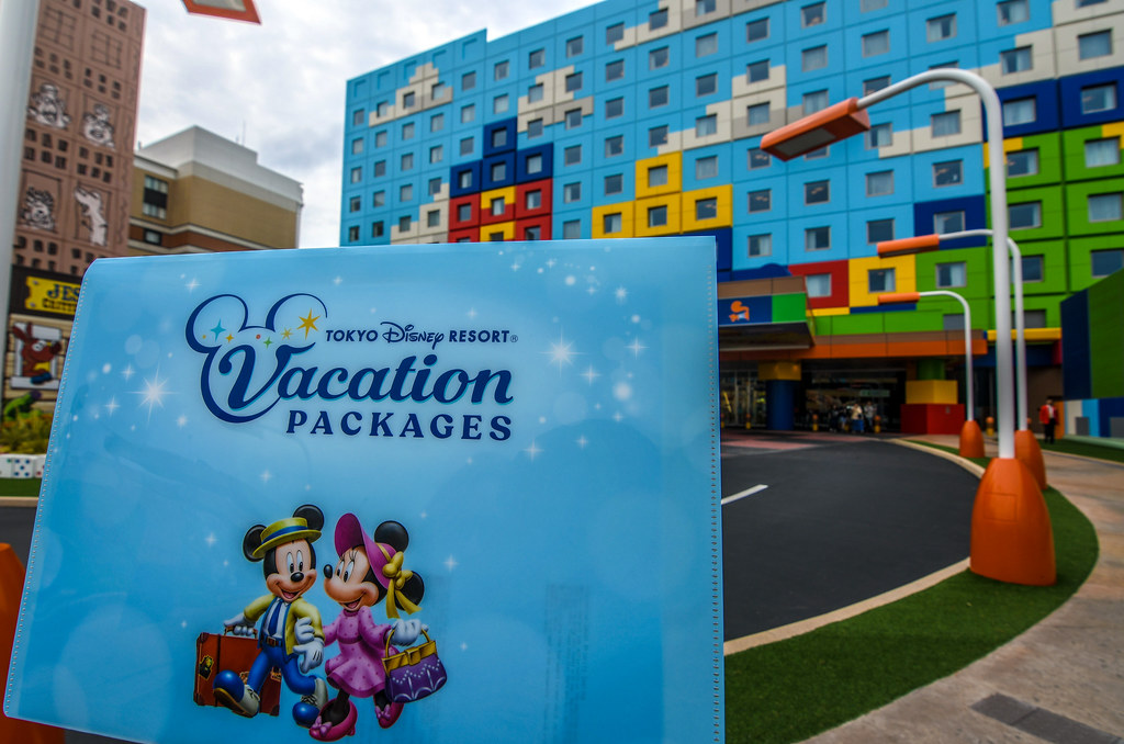 Tokyo Disney Resort Vacation Package: Is it Worth It? - Wandering Tokyo Disney Resort Vacation Package: Is it Worth It? - Wandering