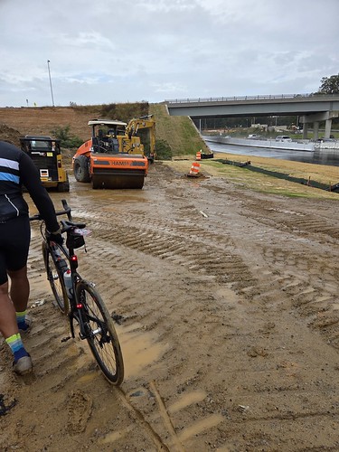 2026 Tour de VRE cyclists dismount to get through mud