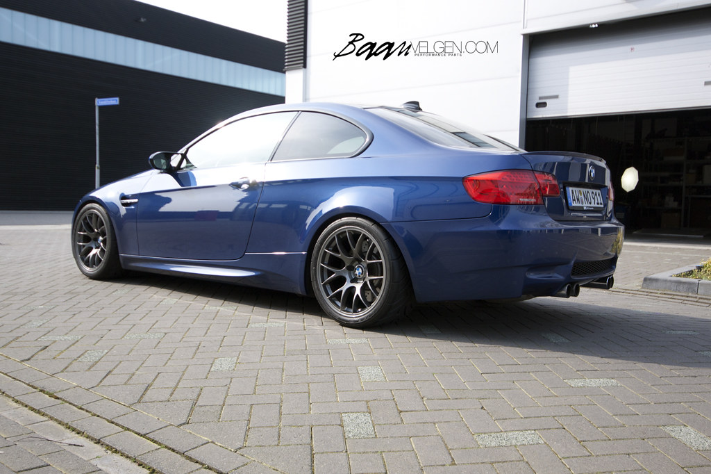 Bmw e92 m3 on 18" ec-7